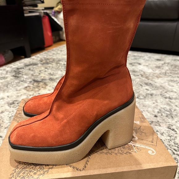 FREE PEOPLE GIGI ANKLE BOOTS -SIZE 38/8 - NEW IN BOX - Picture 7 of 8